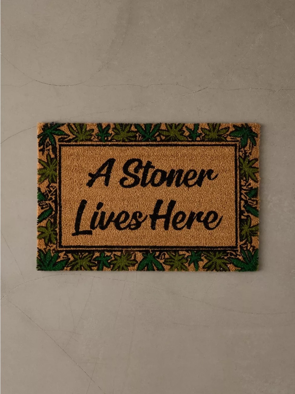 NWT Urban Outfitters Happy Leaf Coir Doormat